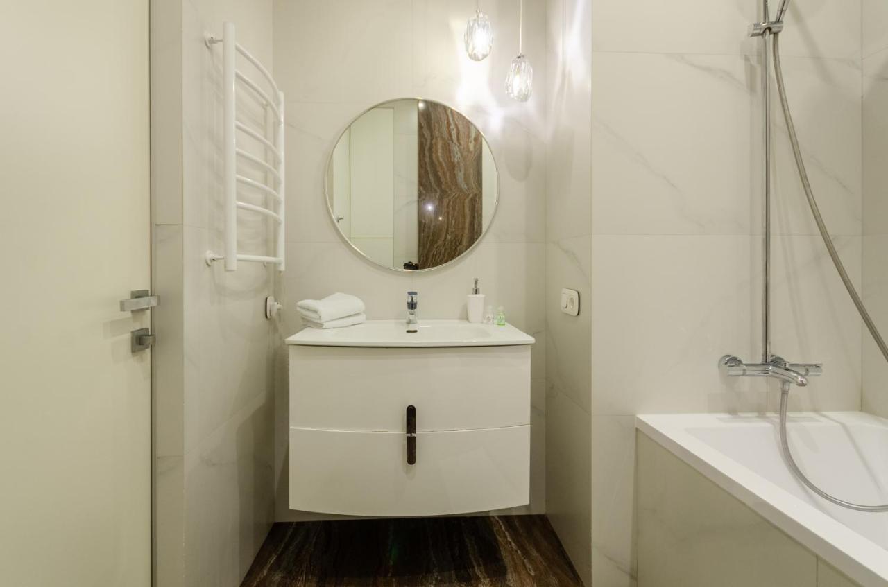 Petrovdom 11-212 In Rc Central Park Residence Complex Kiev Dış mekan fotoğraf
